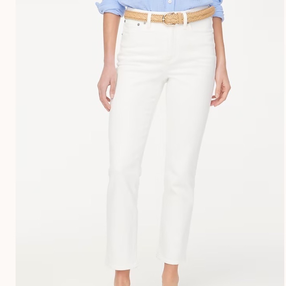J crew Petite essential straight white jean in all-day stretch
